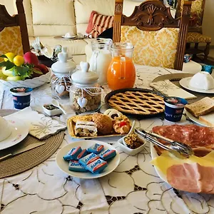 Voce Del Mare - Airport Bed & Breakfast